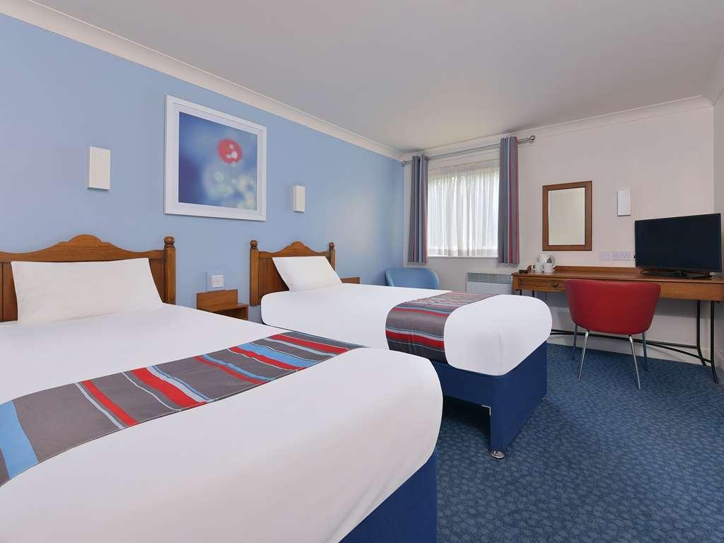 Travelodge Bromsgrove Marlbrook Phòng bức ảnh