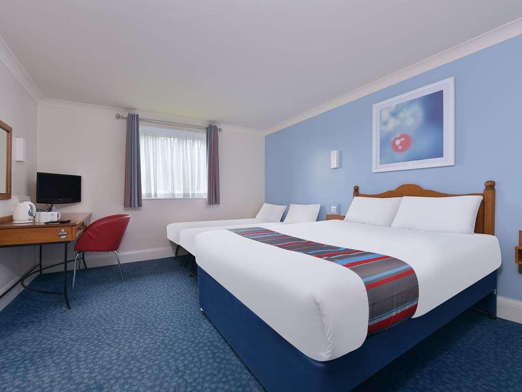 Travelodge Bromsgrove Marlbrook Phòng bức ảnh