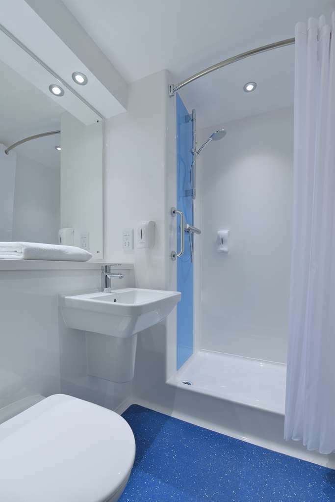 Travelodge Bromsgrove Marlbrook Phòng bức ảnh